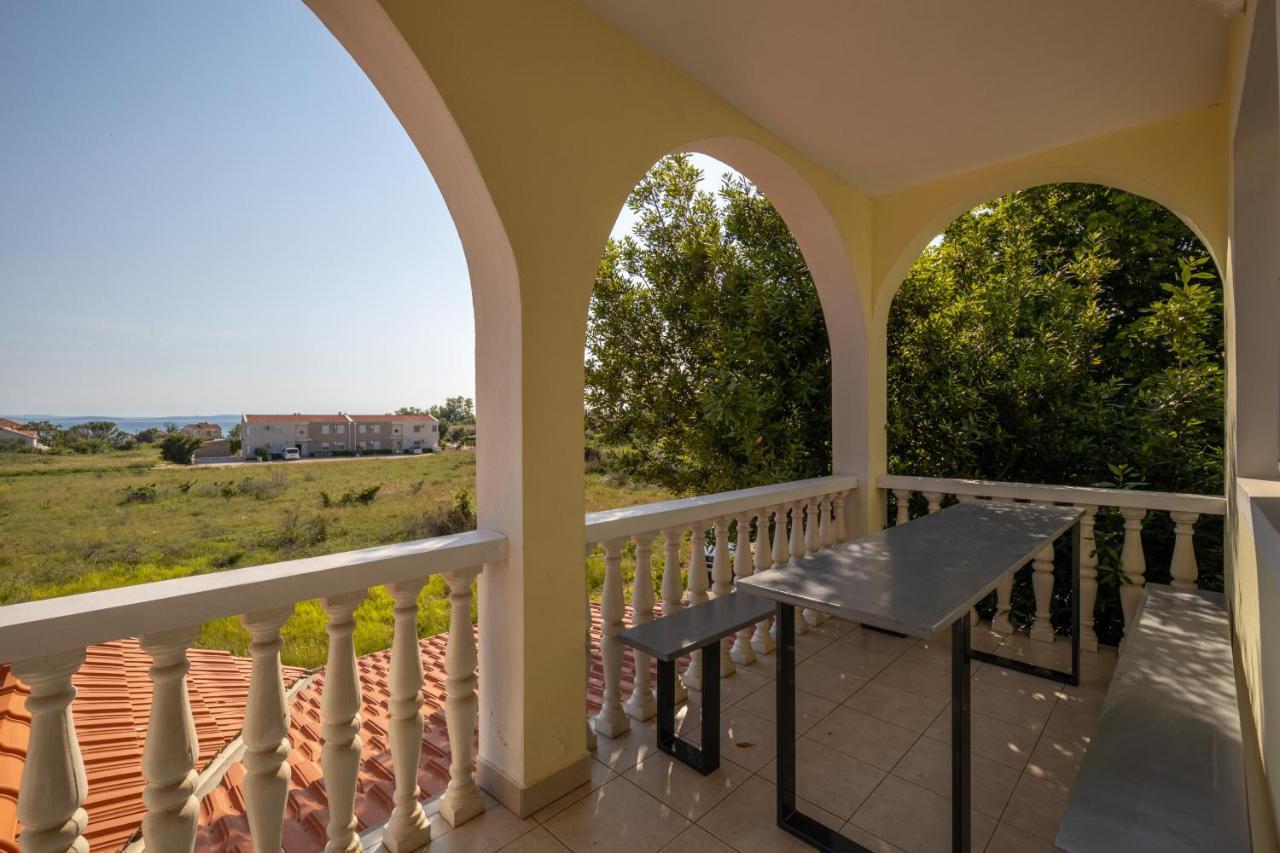 Apartments Jasna Privlaka  Buitenkant foto